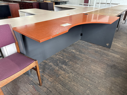 U13205 - Table - $150
