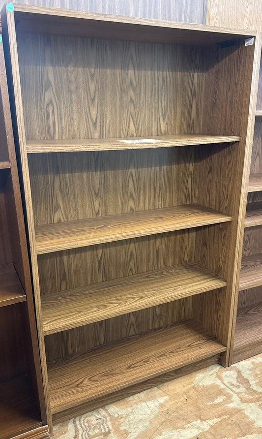 U10855 - Bookcase - $175