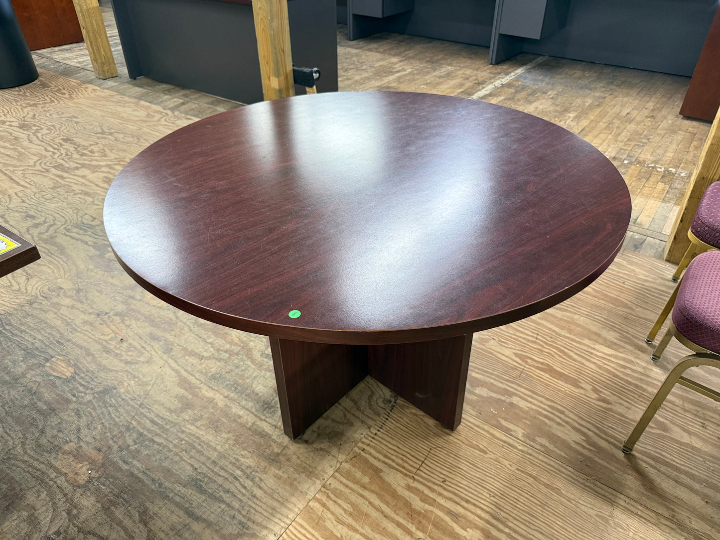 U13486 - Table - $200
