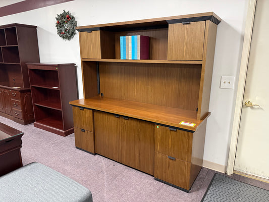 U11741 - Credenza - $400
