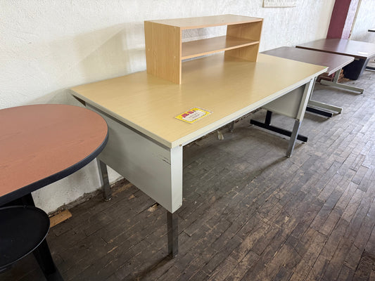 U13714 - Table - $125