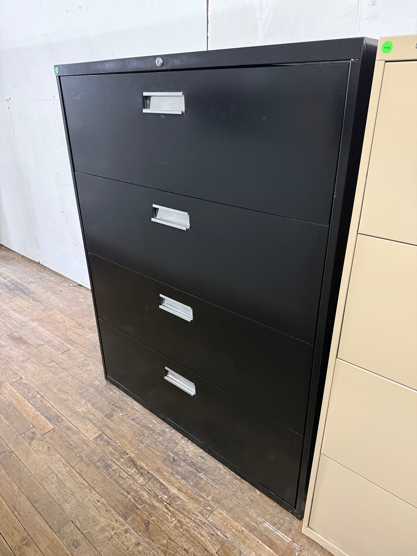 U13997 - 4Dr Lateral File - $325