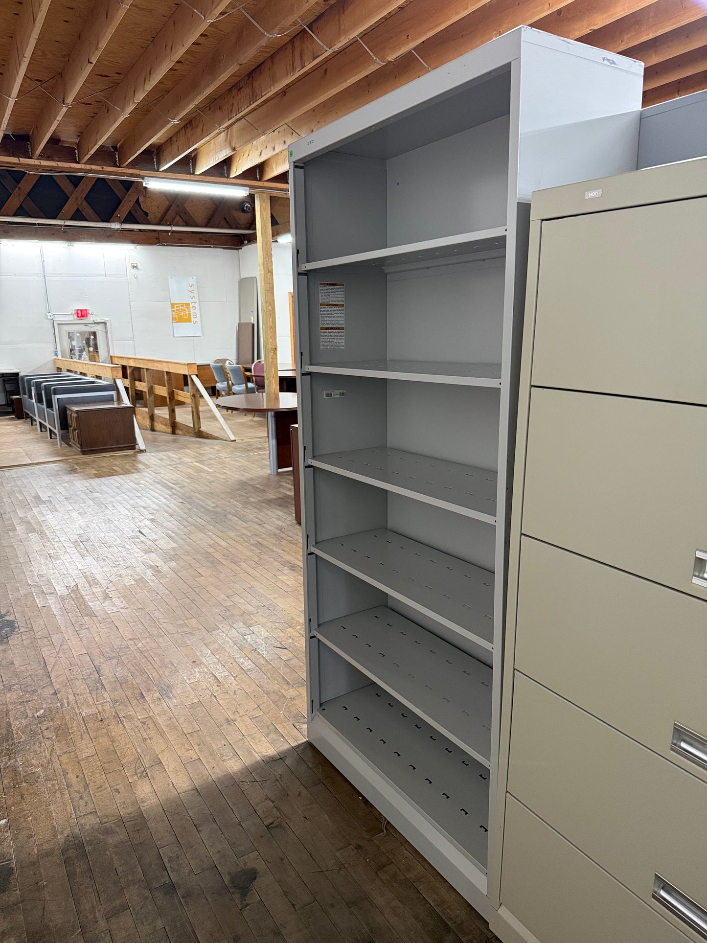 U13892 - Bookcase - $200